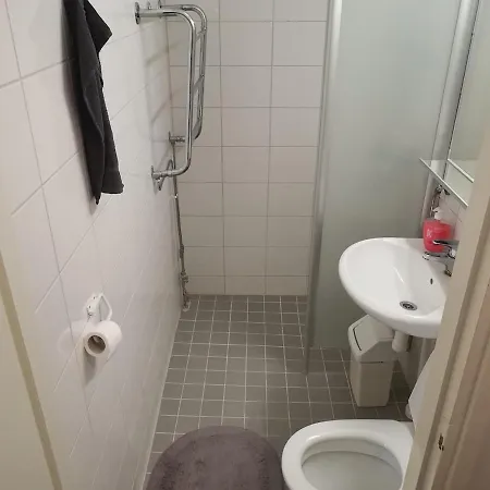 252, 2nd Floor! Apartment